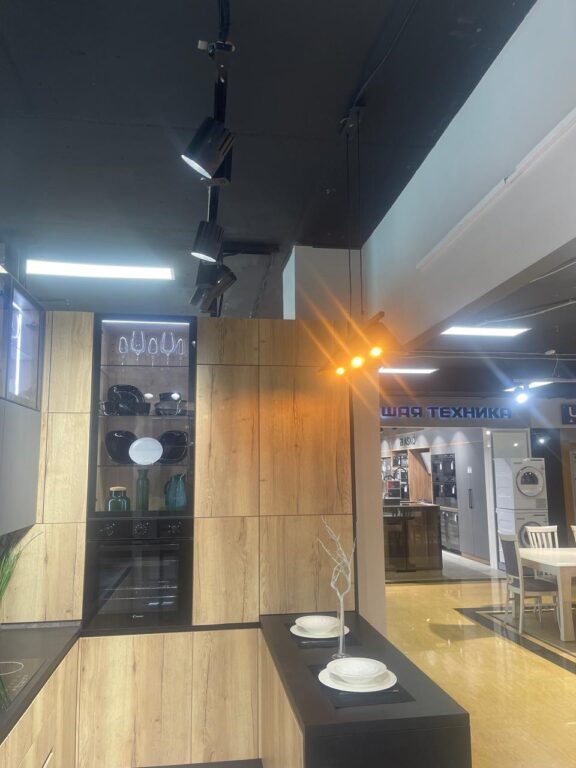 Салон Любимая кухня Фирменный салон 