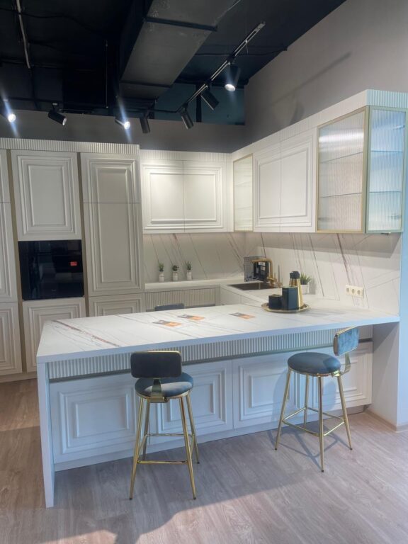 Салон Любимая кухня Фирменный салон 